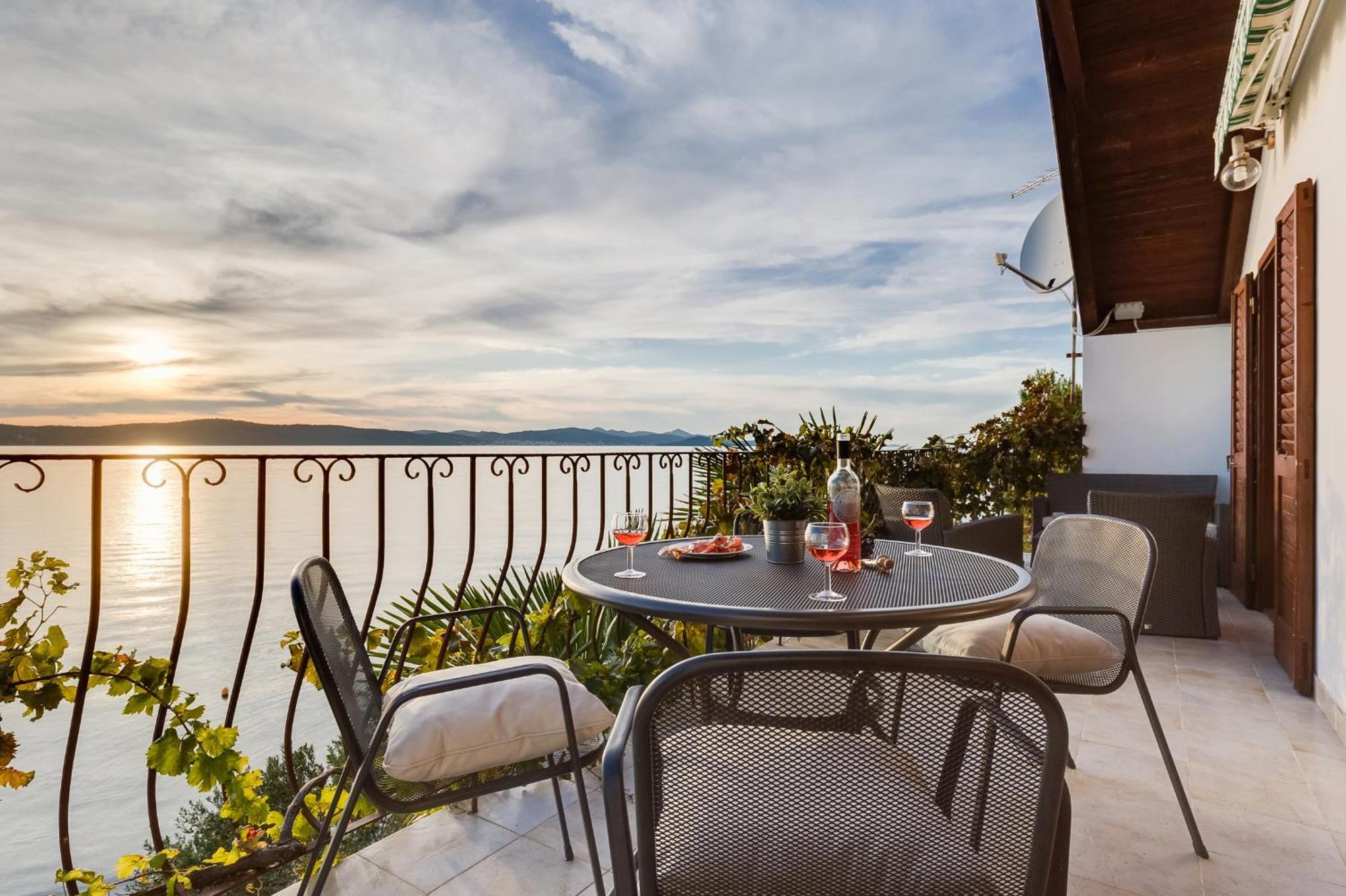 Sunset Family House In Bibinje On The Beach Buitenkant foto
